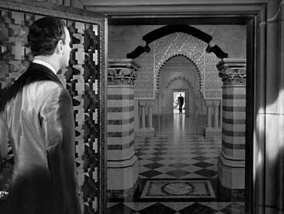A screenshot from Citizen Kane (1941)